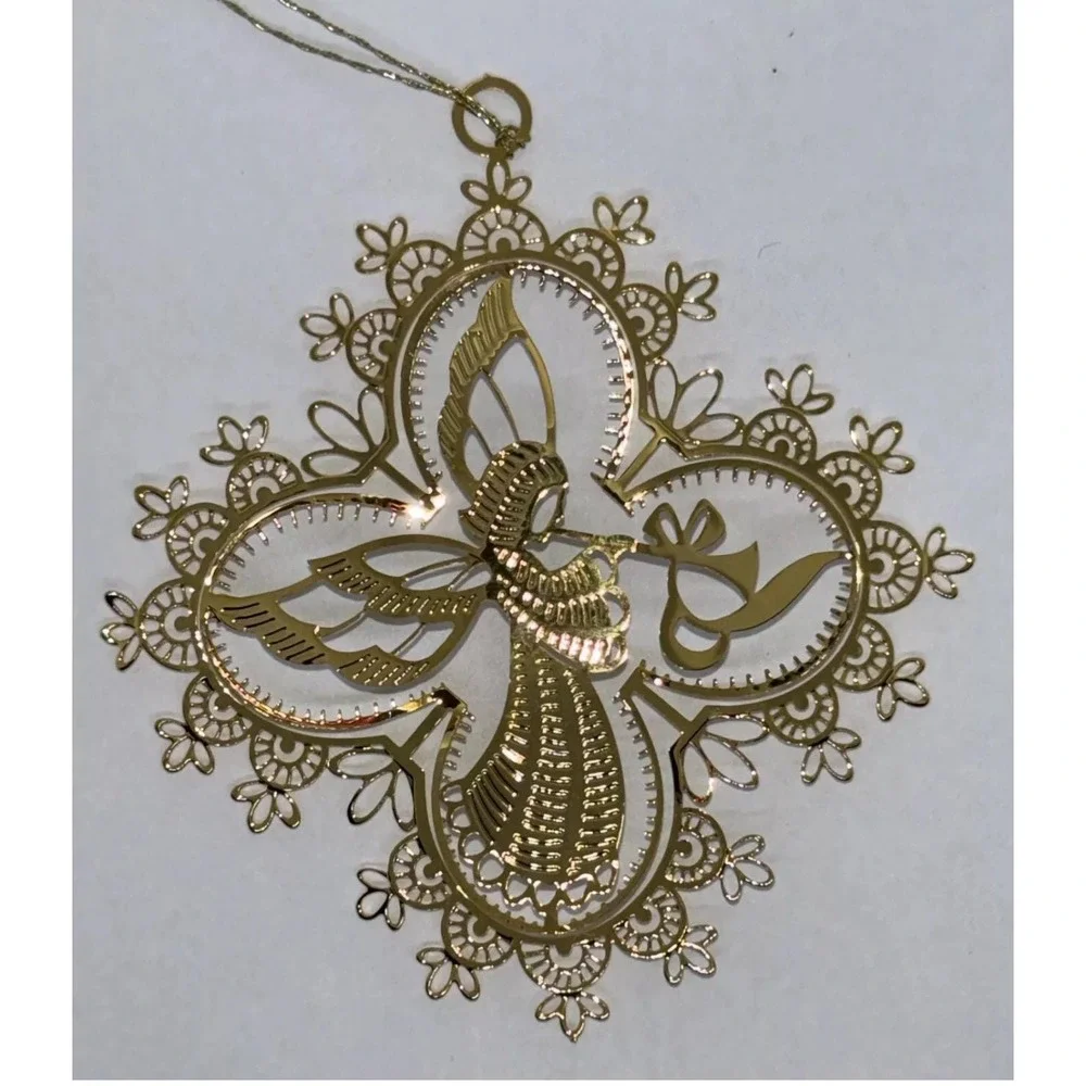 Vintage Winterlace by Tamerlane Gold 3D Cut-Out Metal Angel Christmas Ornament